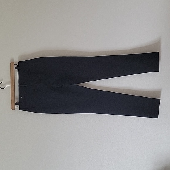 Chico's Black Faux Leather Front/Ponte Back Pants Size 4 TALL - Picture 5 of 8